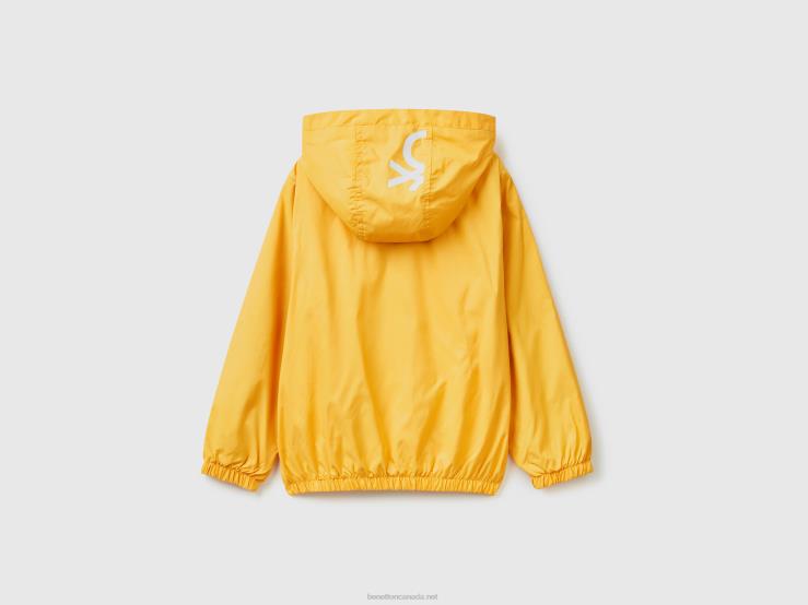 Light Jacket With Hood B4BF1647 Benetton Kids Yellow