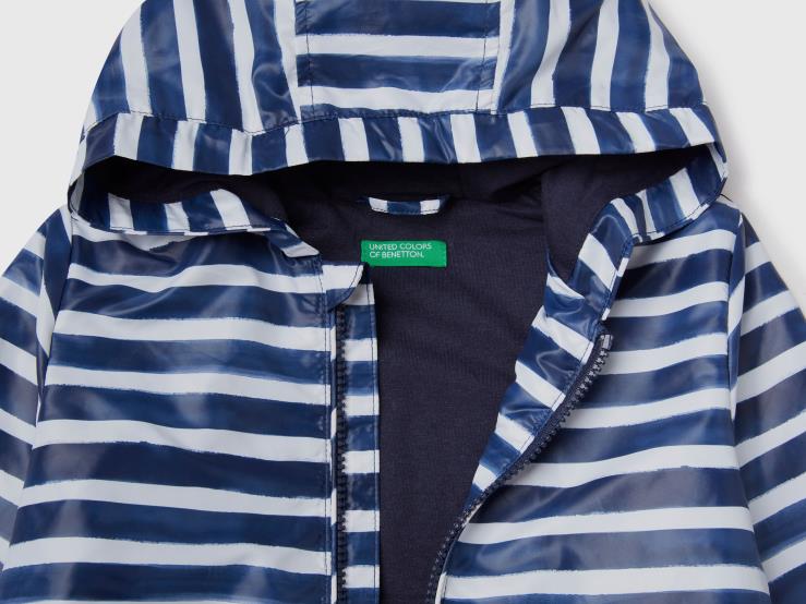 Light Jacket With Hood B4BF2114 Benetton Kids Blue