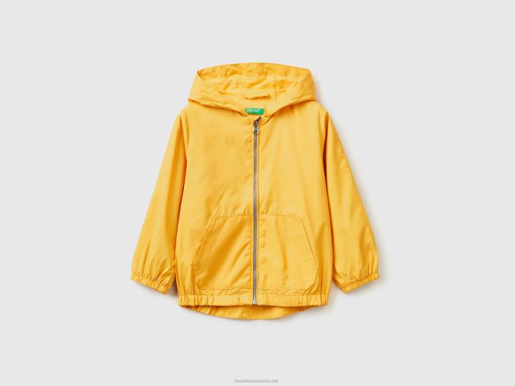 Light Jacket With Hood B4BF5009 Benetton Kids Yellow