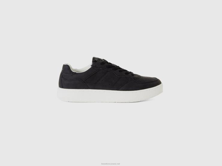 Black Low-Top Sneakers B4BF1566 Benetton Men Black