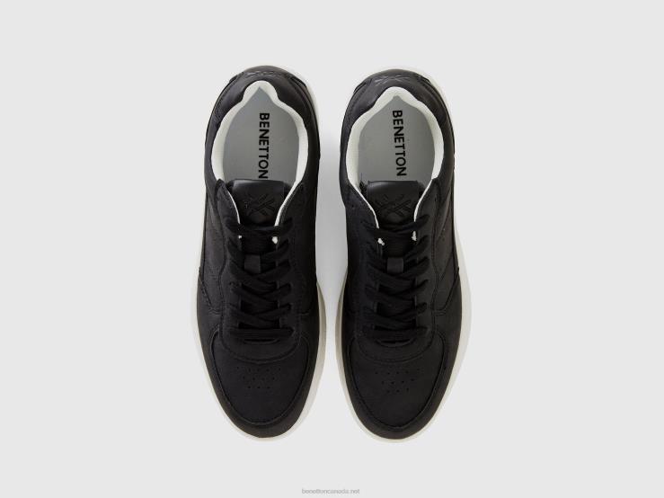 Black Low-Top Sneakers B4BF1566 Benetton Men Black