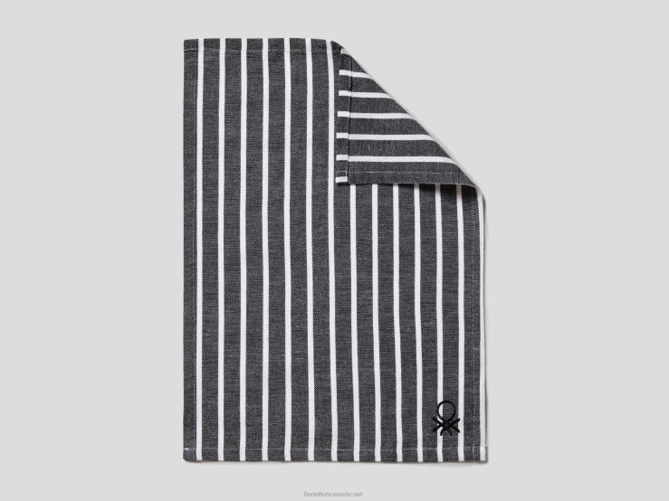 Four Striped Napkins B4BF3355 BenettonGray